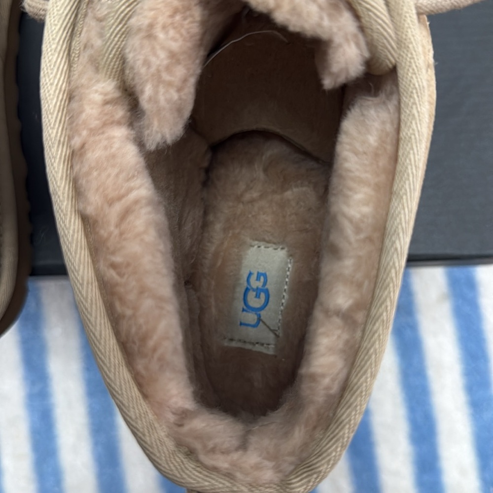 UGG Classic Boots - Chestnut - Picture 6 of 7